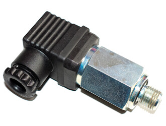 Low pressure valve